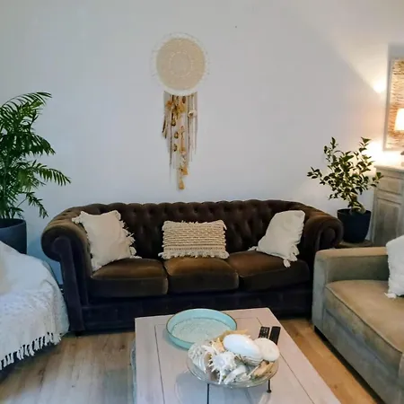 Le Cocon Provençal, Privé Avec Jacuzzi Casa vacanze