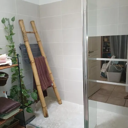 Le Cocon Provencal, Prive Avec Jacuzzi Vers Pont du Gard